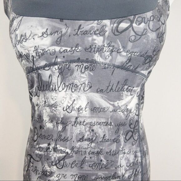 Lululemon Womens Size 4 Scoop Neck Tank Inky Manifesto India Gray Rare Yoga - Picture 4 of 7